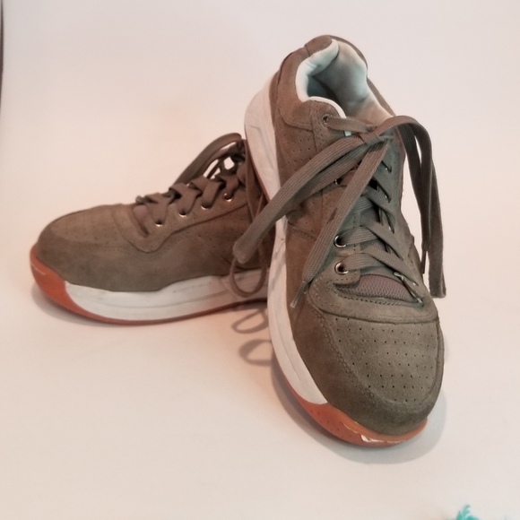 Converse Shoes | Steel Toe Converse Mens 8.5 Womens 10.55 | Color: Brown | Size: 8.5 | Bestestdiva's Closet